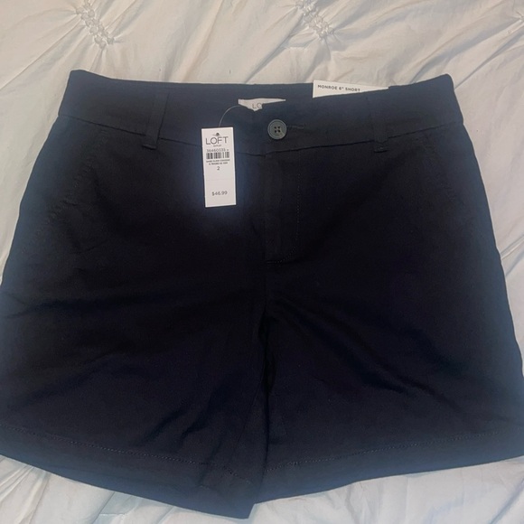 NWT - Loft - size 2 - black - Monroe 6 inch shorts - Picture 1 of 8